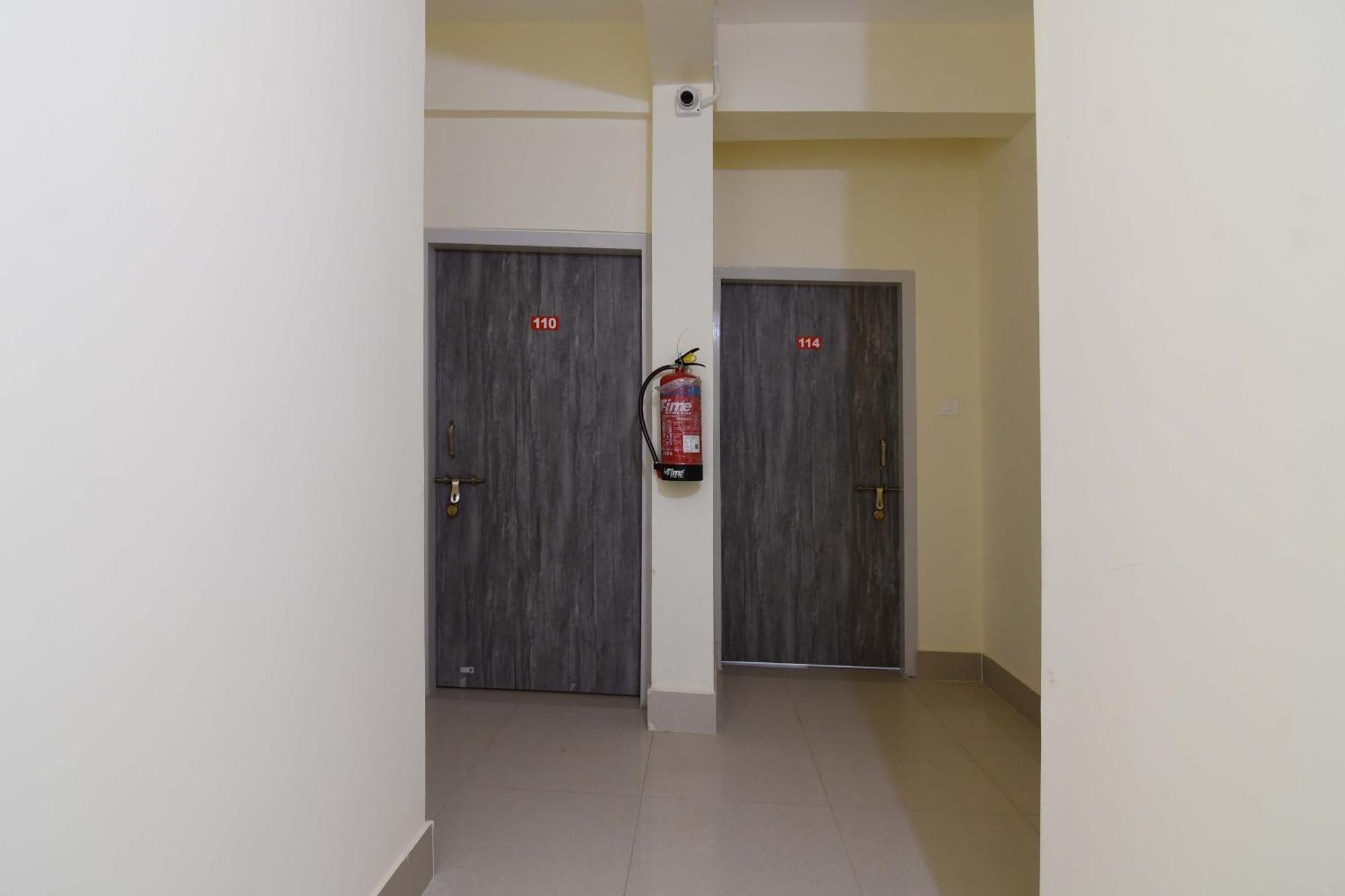Hotel O Krishna Bhuvanesvar Kültér fotó